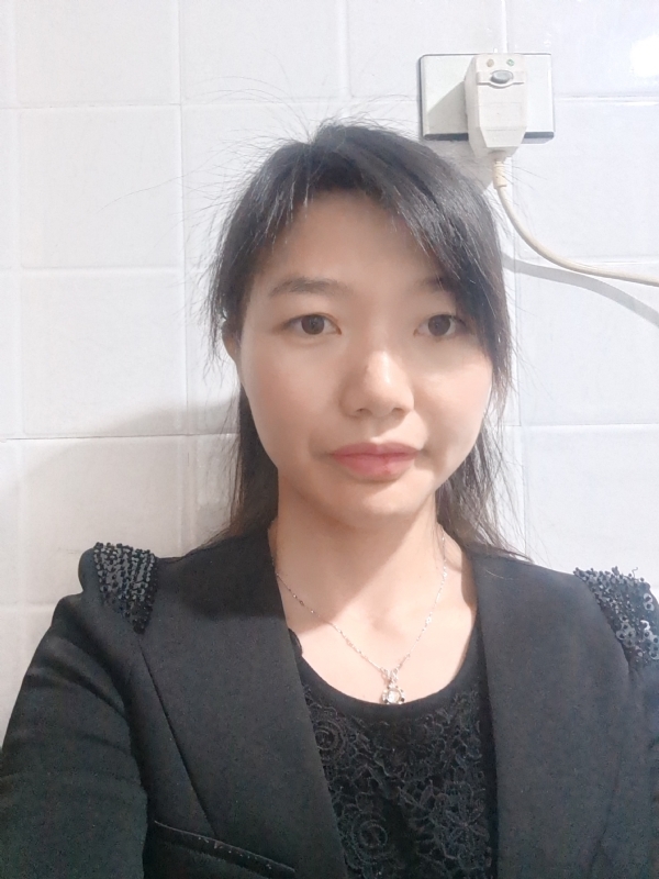 hely的第三张照片--济南相亲服务中心