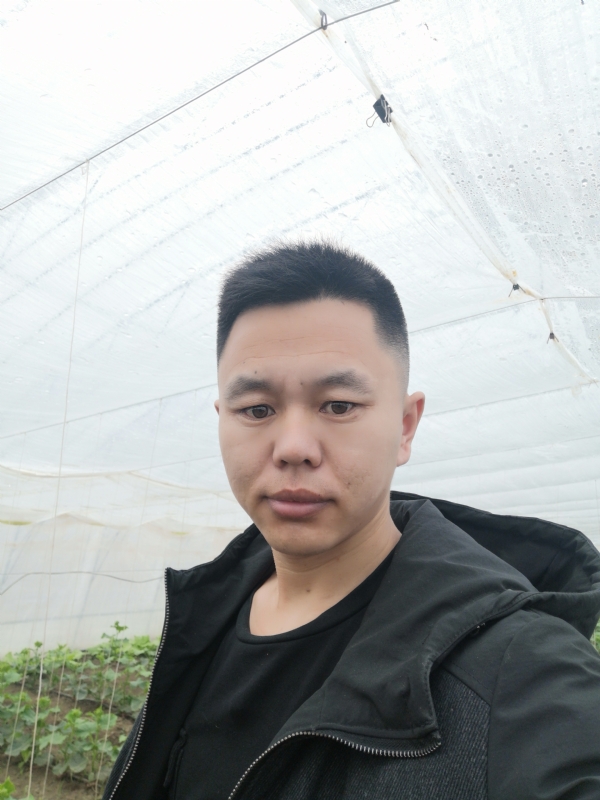 宇成的第一张照片--济南相亲服务中心