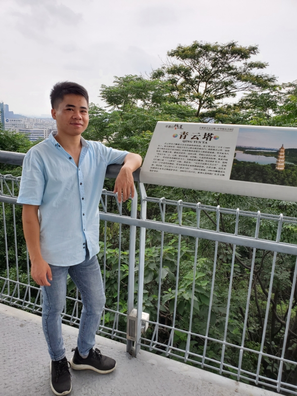 尚德的第一张照片--济南相亲服务中心