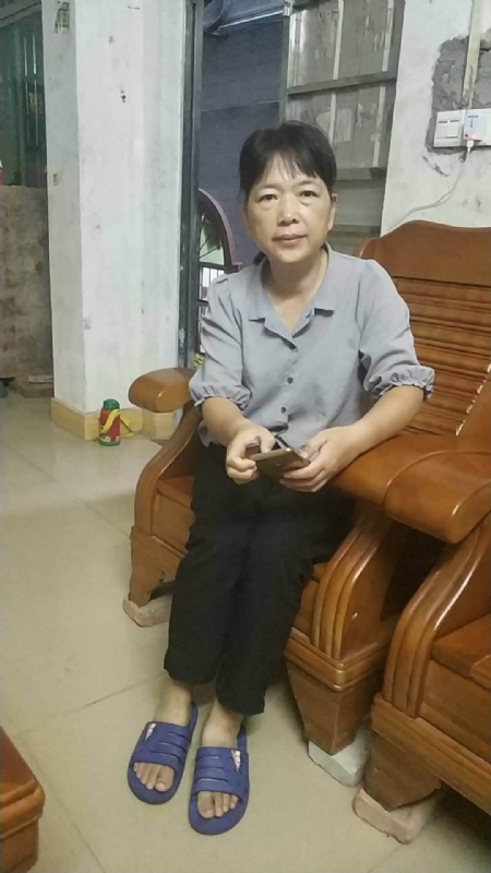 浮萍的第一张照片--济南相亲服务中心