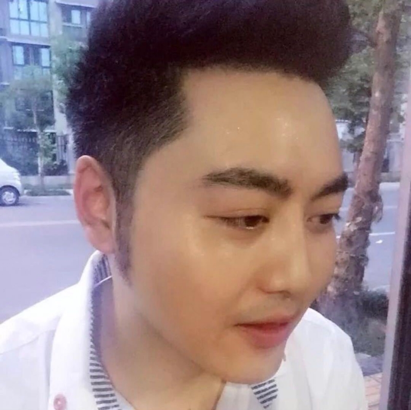 加油吧少年的第二张照片--济南相亲服务中心