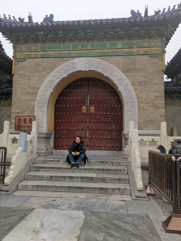 吾笨如牛的第一张照片--济南相亲服务中心