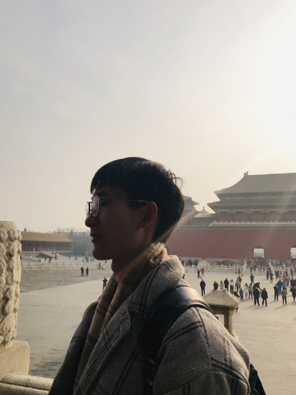 夏侯醉平的第一张照片--济南相亲服务中心