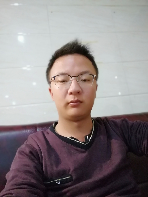 90后大叔的第二张照片--济南相亲服务中心