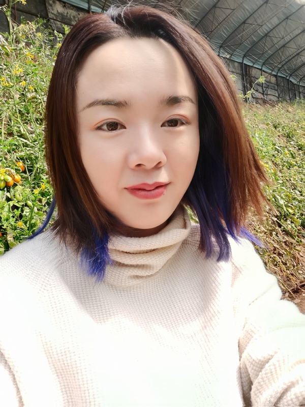 欣欣向荣的第一张照片--济南相亲服务中心