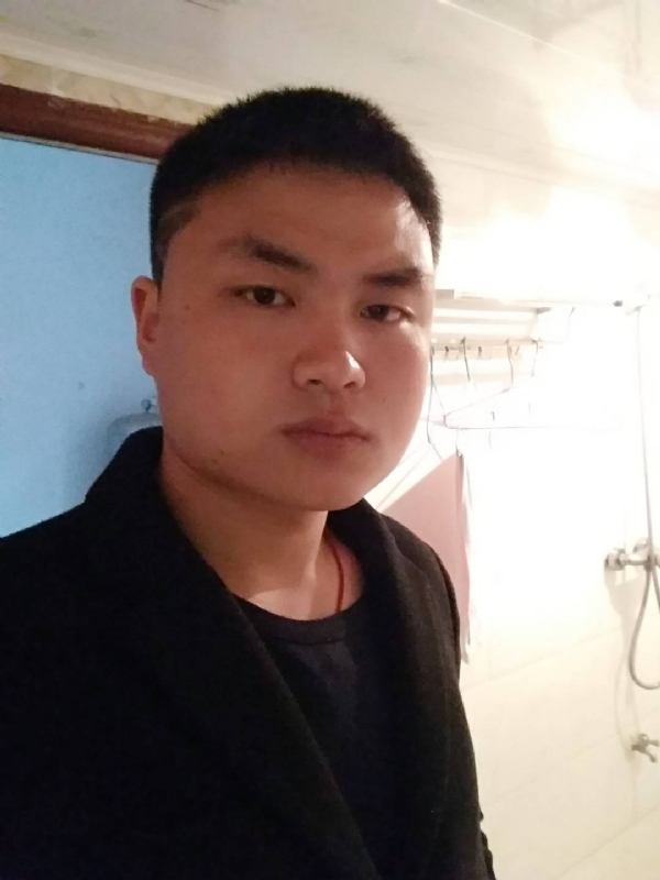 康康一下的第一张照片--济南相亲服务中心
