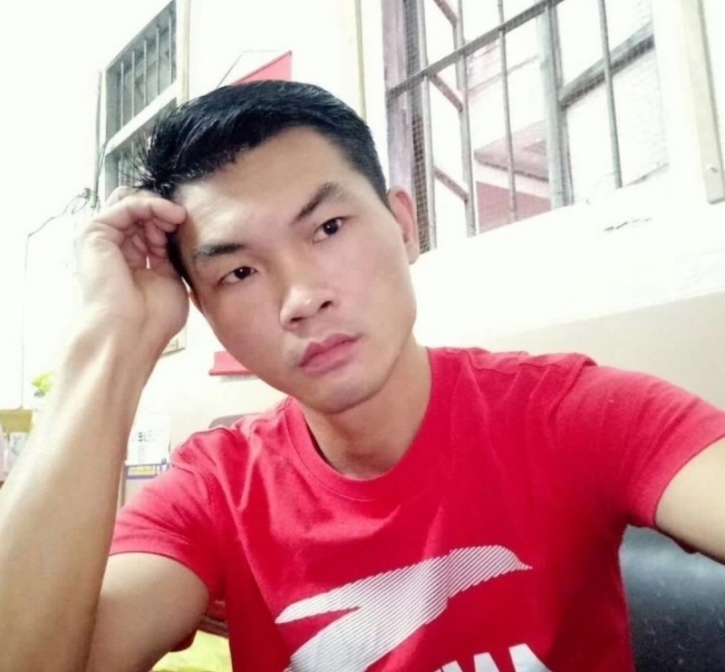 英俊的台灯的第一张照片--济南相亲服务中心