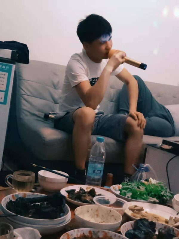 秦成龙的第一张照片--济南相亲服务中心
