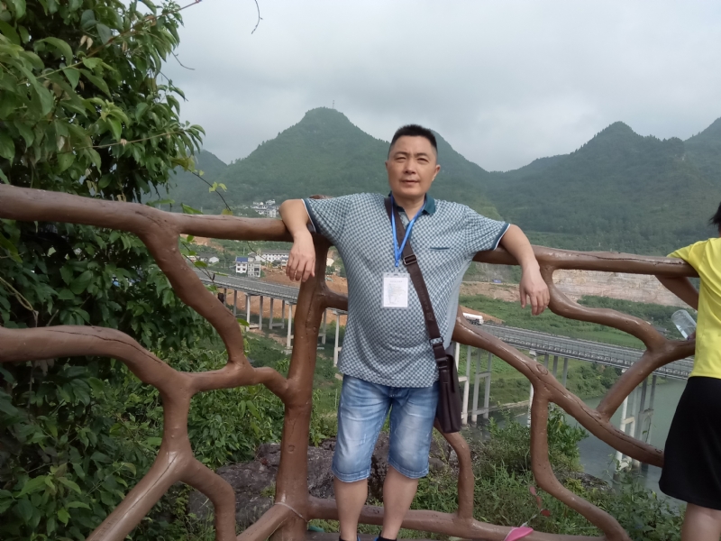 岁月无声的第一张照片--济南相亲服务中心