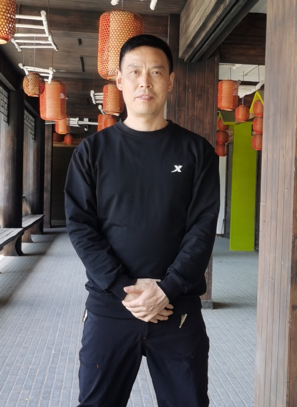 阳光总在风雨后的第一张照片--济南相亲服务中心