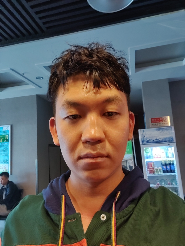 文哈哈的第一张照片--济南相亲服务中心