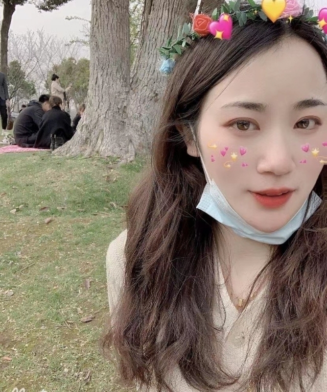 小花的第一张照片--济南相亲服务中心