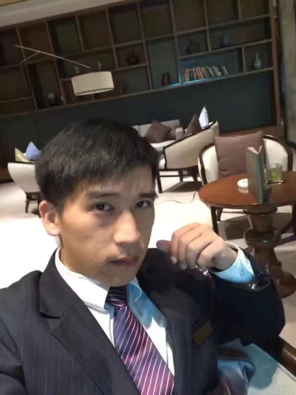 一条孤独的鱼的第二张照片--济南相亲服务中心