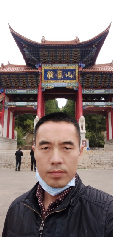 大头鱼的第二张照片--济南相亲服务中心