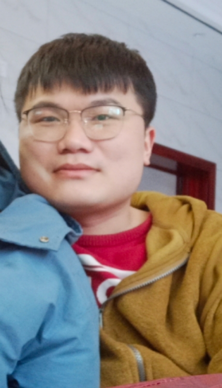 李文陆的第一张照片--济南相亲服务中心