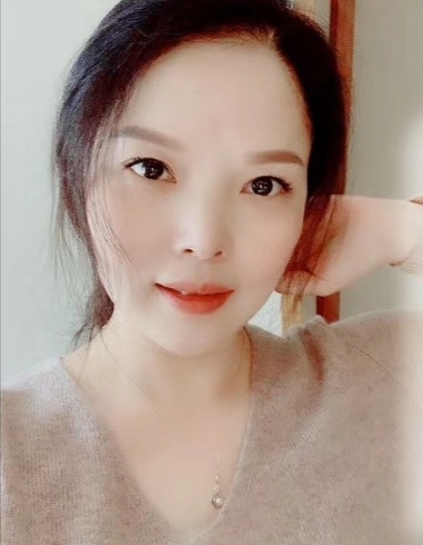 百荷的第二张照片--济南相亲服务中心