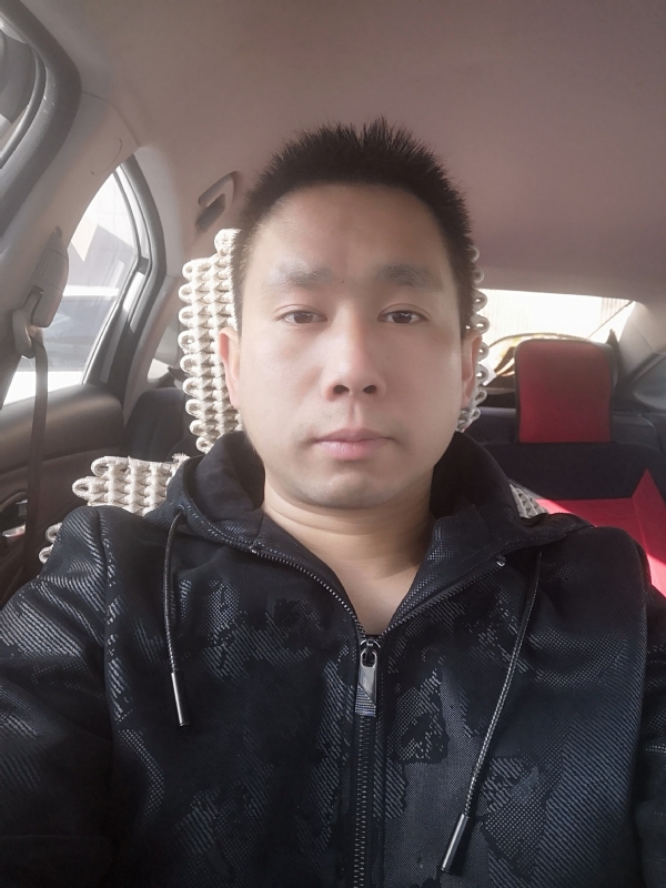 孤独的狼的第二张照片--济南相亲服务中心
