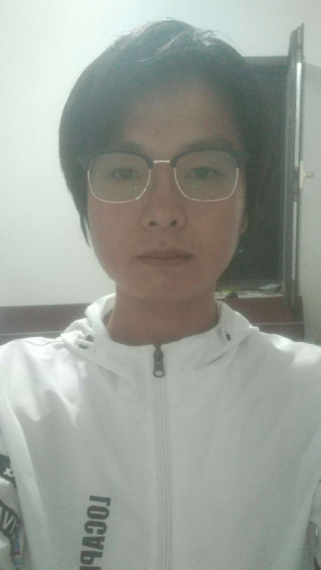轻吻的第一张照片--济南相亲服务中心