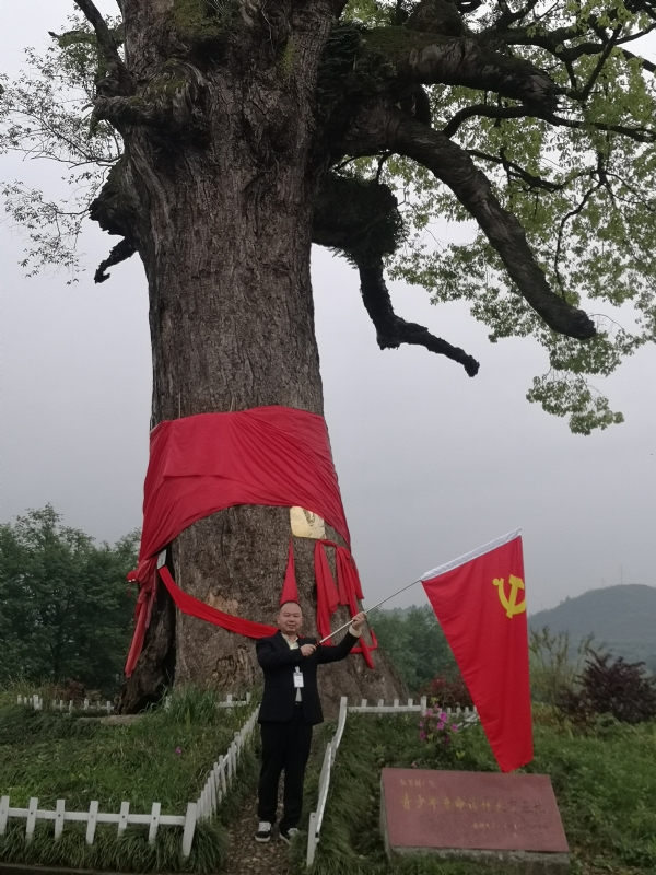 辉辉的第一张照片--济南相亲服务中心