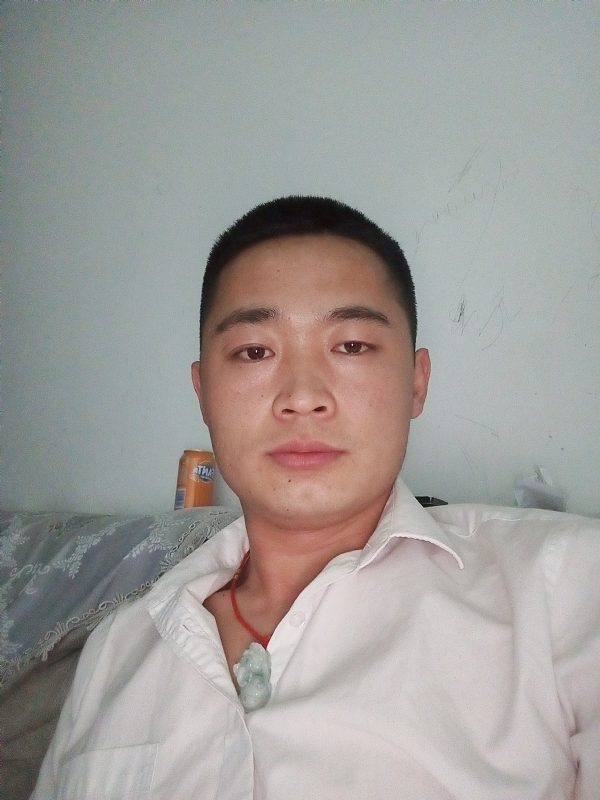也许太年轻的第一张照片--济南相亲服务中心