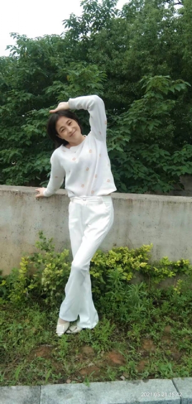 九妹的第四张照片--济南相亲服务中心