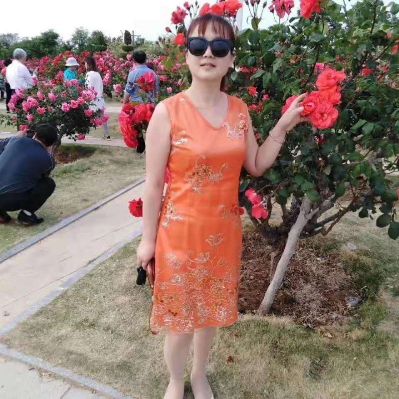 yunerfei的第二张照片--济南相亲服务中心
