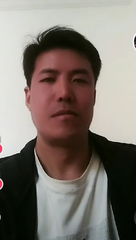 王显平的第一张照片--济南相亲服务中心