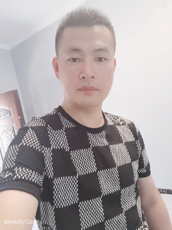 快乐无罪的第一张照片--济南相亲服务中心