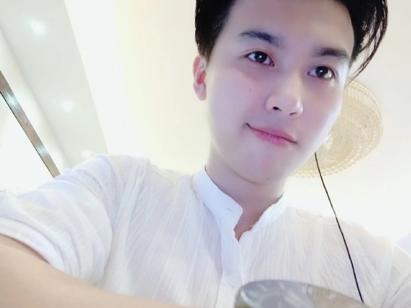 皮特王的第一张照片--济南相亲服务中心