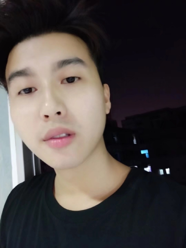 皮特王的第二张照片--济南相亲服务中心