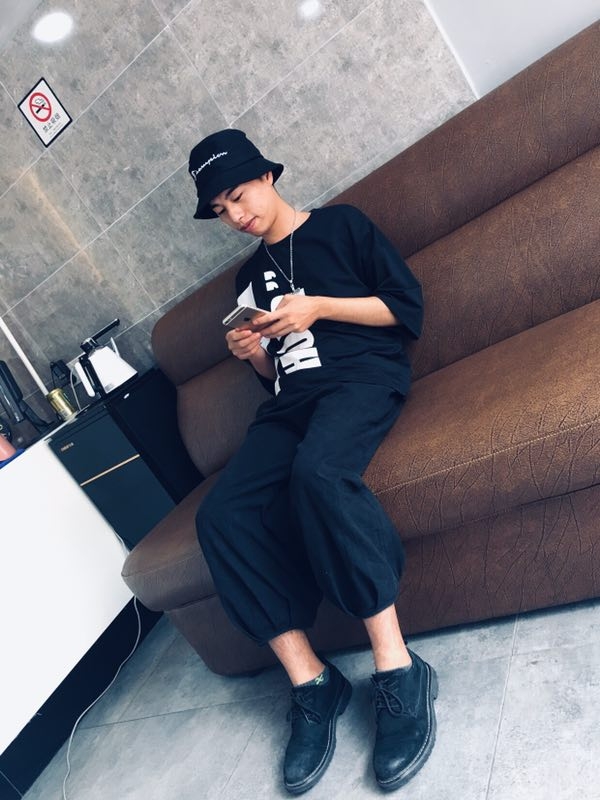 寻找的第三张照片--济南相亲服务中心