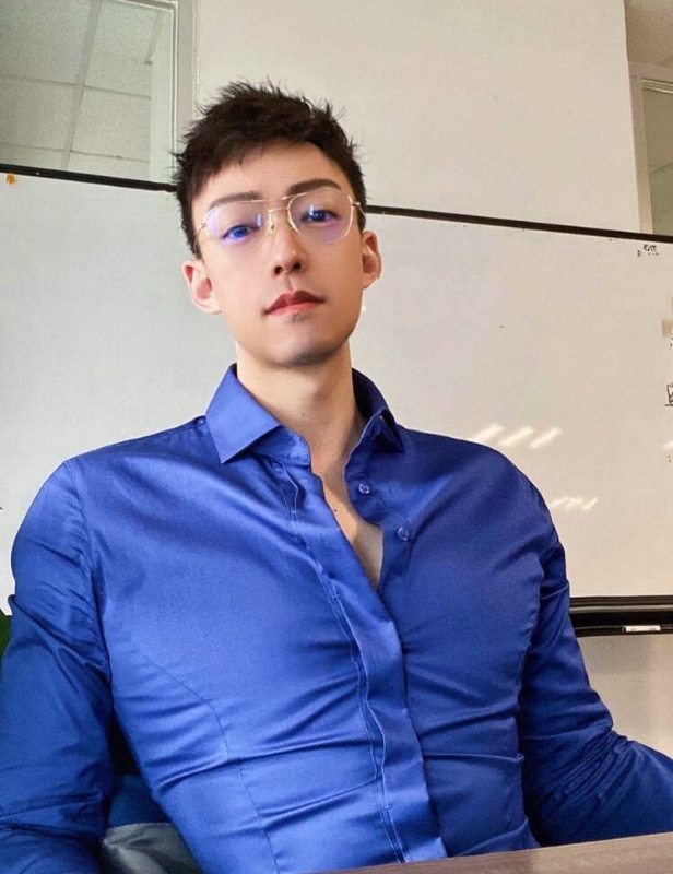 黎明的梦的第一张照片--济南相亲服务中心