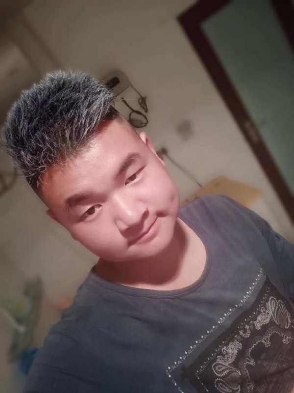 李子木的第二张照片--济南相亲服务中心