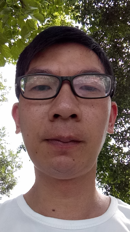 奋斗的第一张照片--济南相亲服务中心