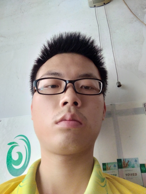 舒荷的第二张照片--济南相亲服务中心