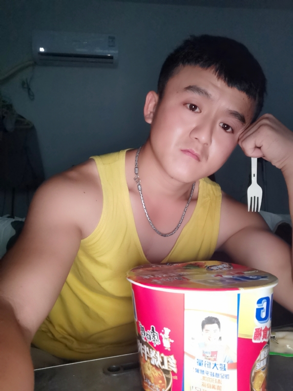 飞飞的第三张照片--济南相亲服务中心