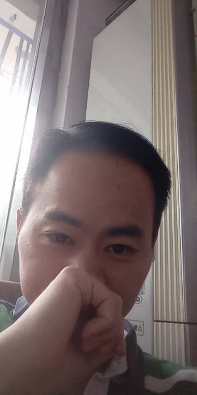 90年大叔的第一张照片--济南相亲服务中心