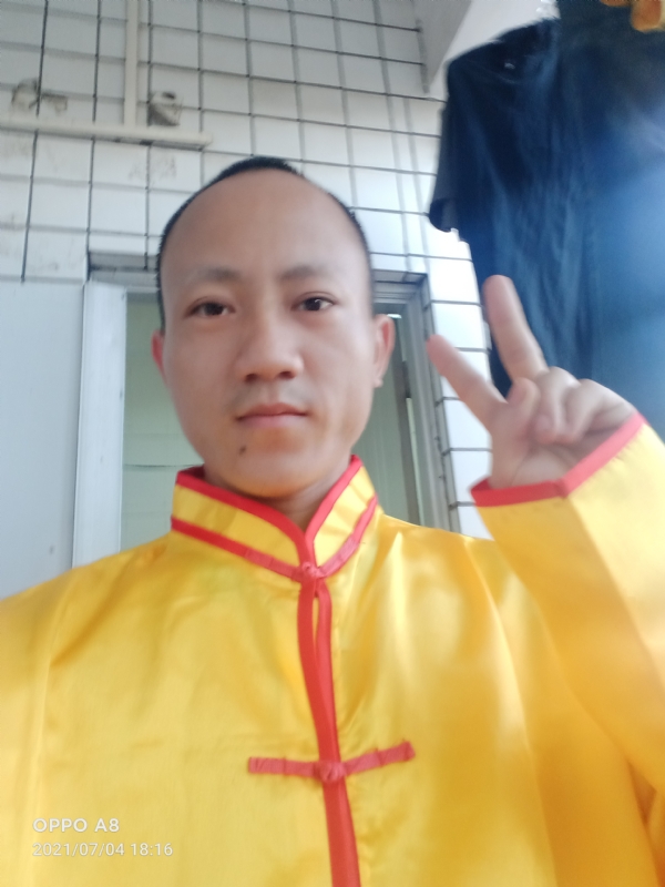 宋福军的第二张照片--济南相亲服务中心