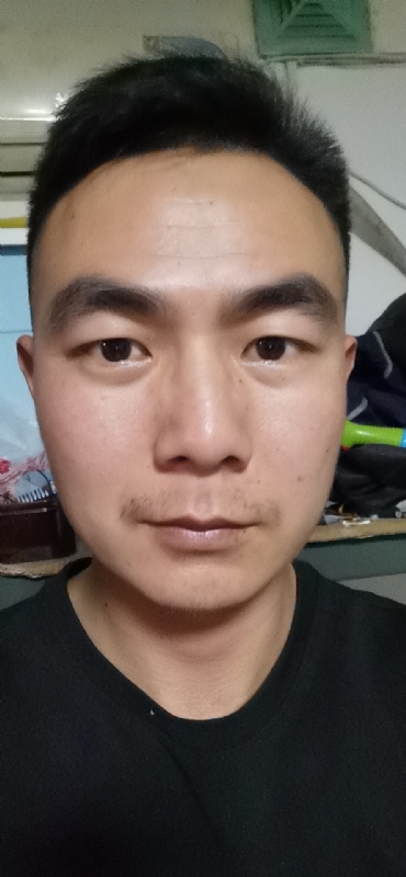 朴实无华的第一张照片--济南相亲服务中心
