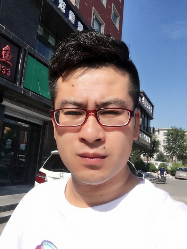 AA首席的第一张照片--济南相亲服务中心