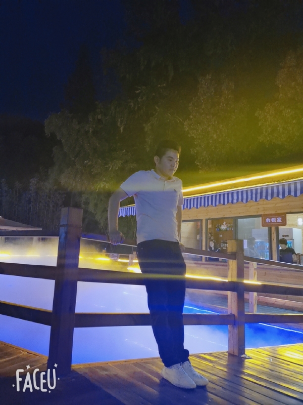 一生一世的爱情鸟的第一张照片--济南相亲服务中心