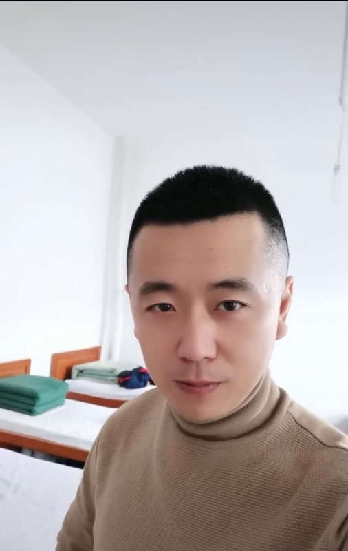 随风的第二张照片--济南相亲服务中心