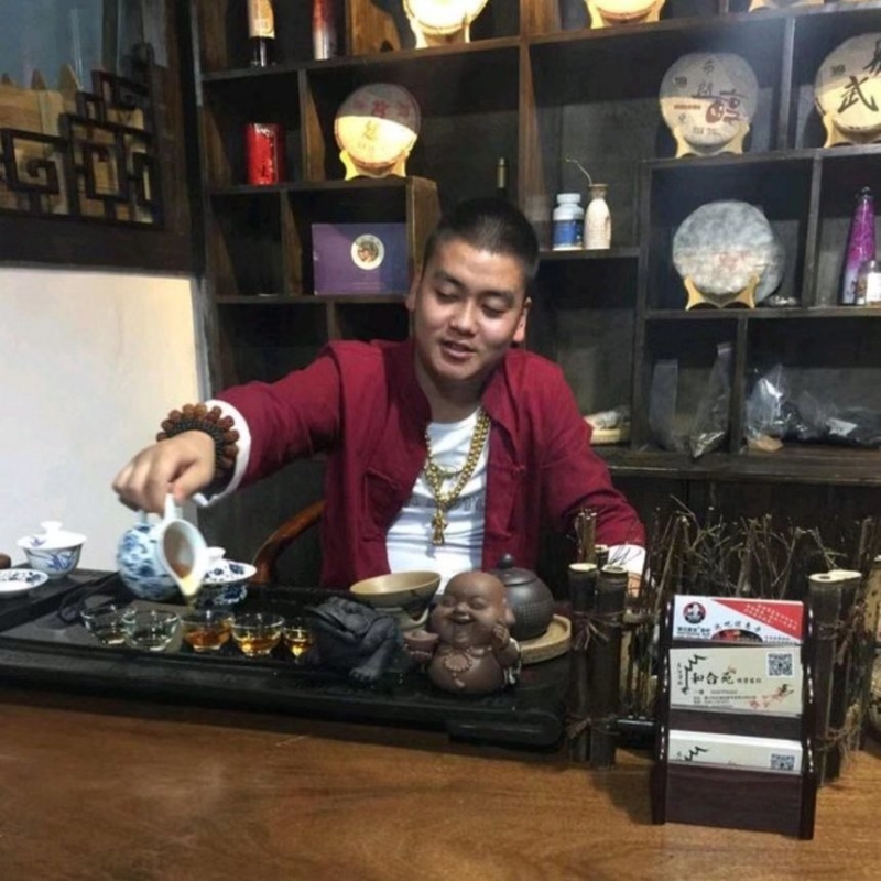 请叫我金爷的第一张照片--济南相亲服务中心