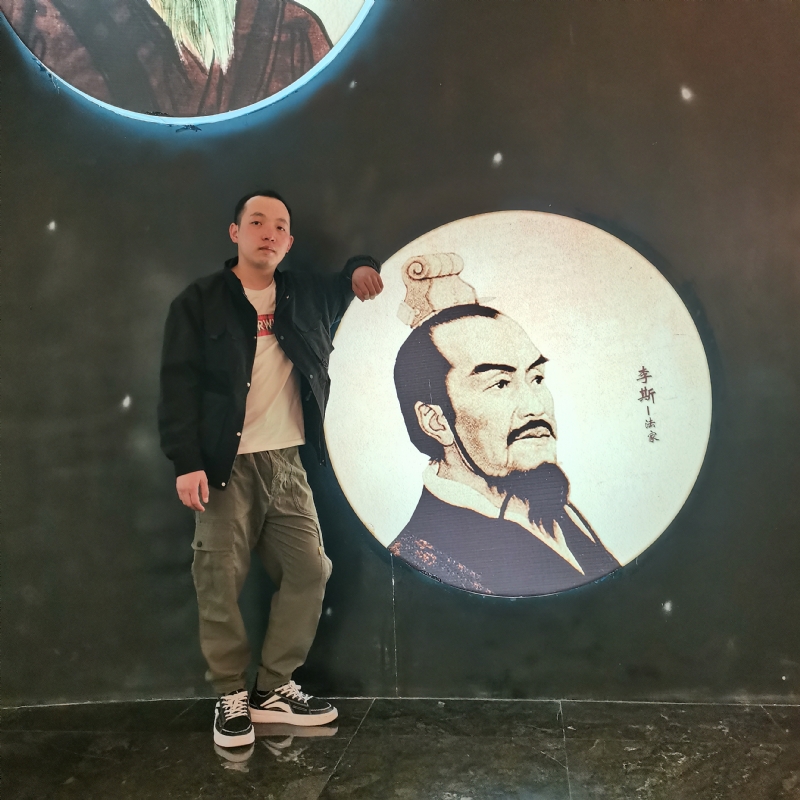 小灰灰的第三张照片--济南相亲服务中心