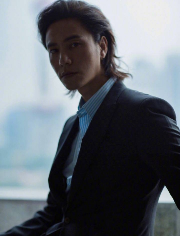 李嘉廷的第三张照片--济南相亲服务中心