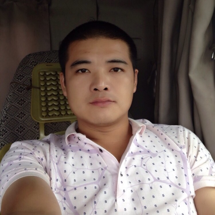 逍遥驾车人的第一张照片--济南相亲服务中心