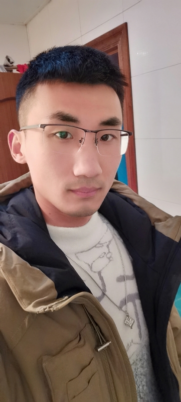 闯红灯吐泡泡的第二张照片--济南相亲服务中心