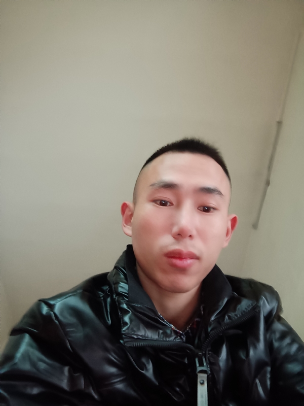 阿浩的第一张照片--济南相亲服务中心