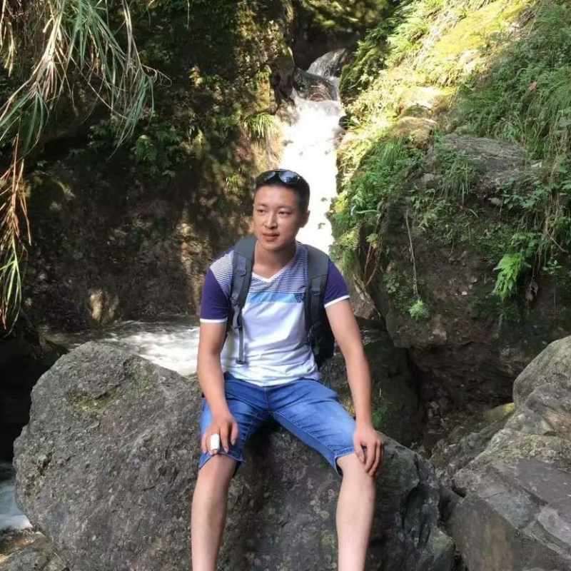 人杰地也灵的第一张照片--济南相亲服务中心