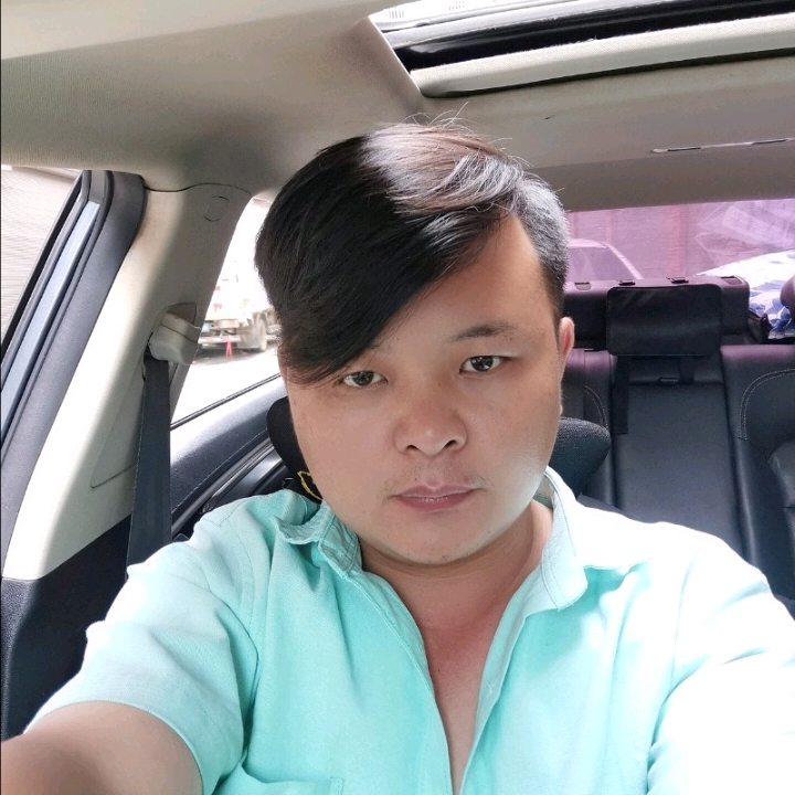 想家大黄蜂的第一张照片--济南相亲服务中心
